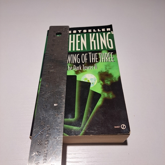 The Drawing of the Three by Stephen King Book - Picture 7 of 7